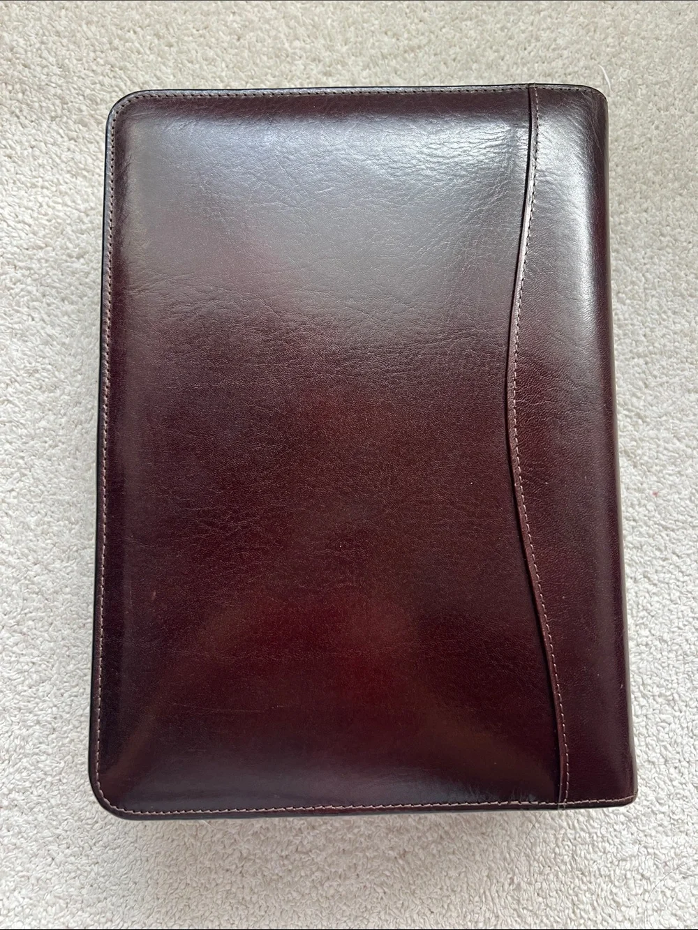 Brown Leather Scullt Zippered 3 Ring Binder Folio